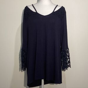 Retrelogy Women's Navy Top